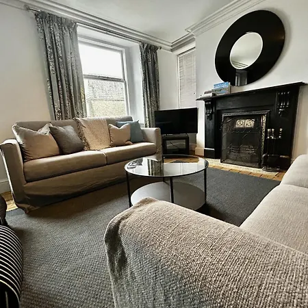 3 The Townhouse كيسويك