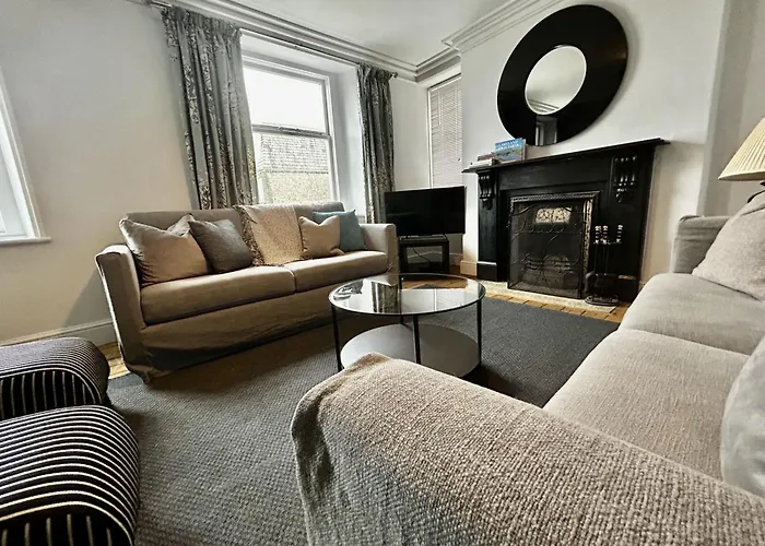 3 The Townhouse كيسويك